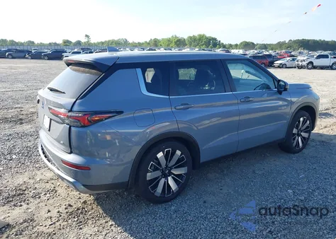 2025 Mitsubishi Outlander Se 2.5 2Wd из США, поврежденный, VIN JA4J3VA87SZ018890